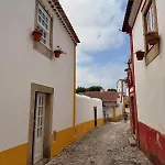 Casa Da Muralha *